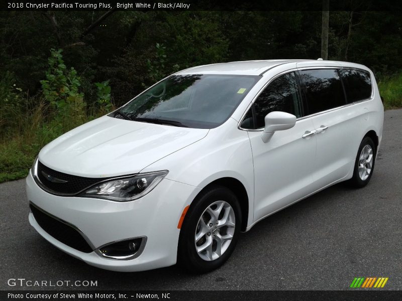 Bright White / Black/Alloy 2018 Chrysler Pacifica Touring Plus