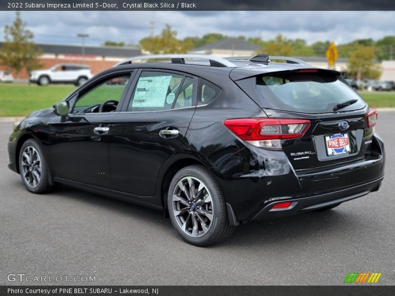 Crystal Black Silica / Black 2022 Subaru Impreza Limited 5-Door