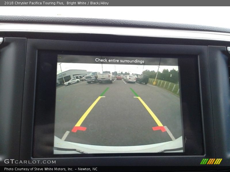 Bright White / Black/Alloy 2018 Chrysler Pacifica Touring Plus