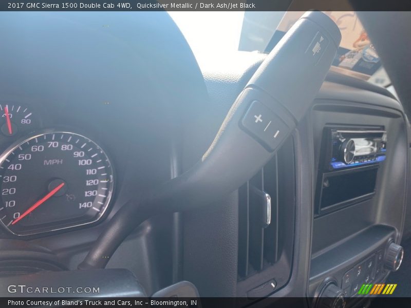 Quicksilver Metallic / Dark Ash/Jet Black 2017 GMC Sierra 1500 Double Cab 4WD