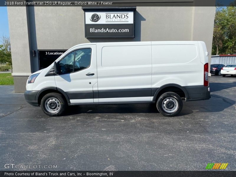 Oxford White / Pewter 2018 Ford Transit Van 250 LR Regular