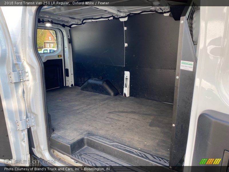 Oxford White / Pewter 2018 Ford Transit Van 250 LR Regular
