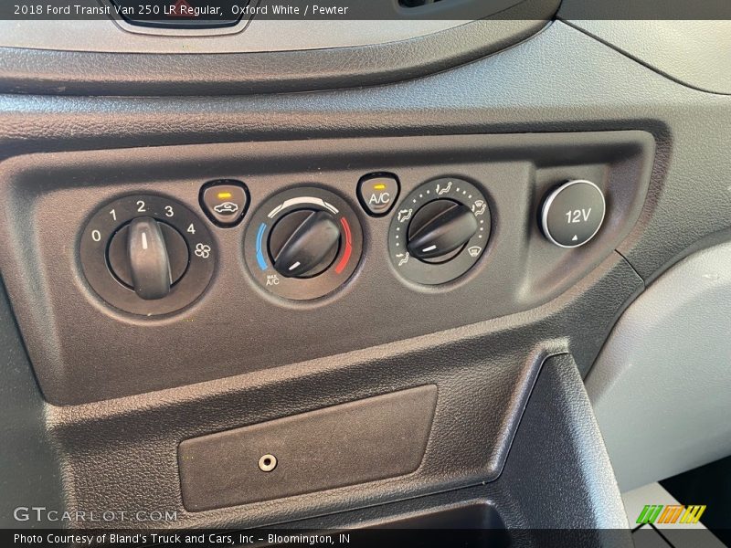 Controls of 2018 Transit Van 250 LR Regular