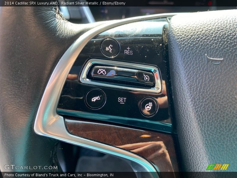 Radiant Silver Metallic / Ebony/Ebony 2014 Cadillac SRX Luxury AWD