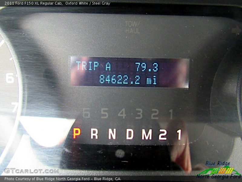 Oxford White / Steel Gray 2011 Ford F150 XL Regular Cab