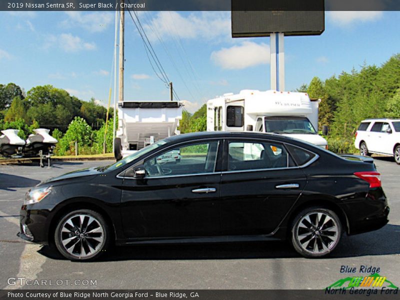 Super Black / Charcoal 2019 Nissan Sentra SR