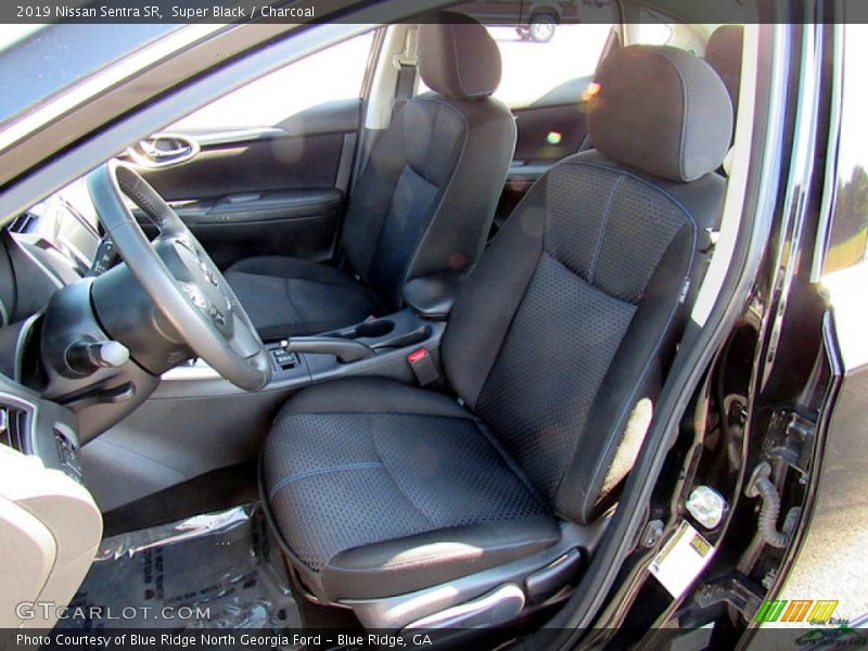 Super Black / Charcoal 2019 Nissan Sentra SR