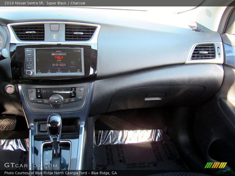 Super Black / Charcoal 2019 Nissan Sentra SR