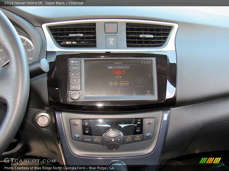 Super Black / Charcoal 2019 Nissan Sentra SR