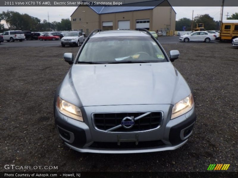 Electric Silver Metallic / Sandstone Beige 2011 Volvo XC70 T6 AWD