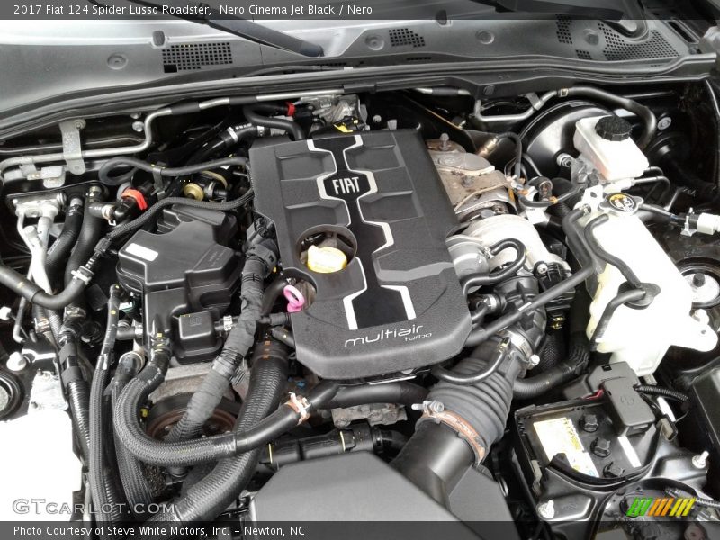  2017 124 Spider Lusso Roadster Engine - 1.4 Liter Turbocharged SOHC 16-Valve MultiAir 4 Cylinder