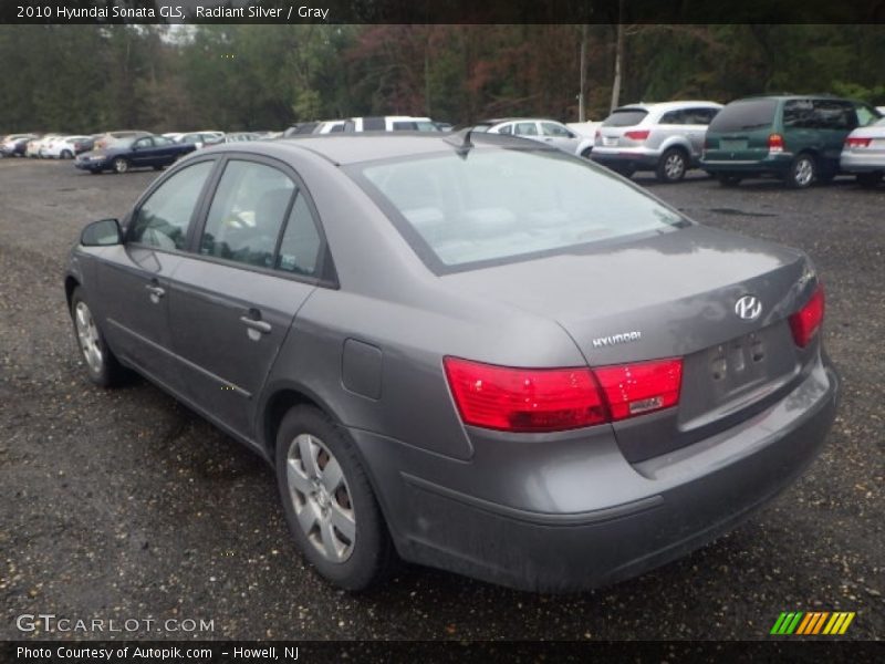 Radiant Silver / Gray 2010 Hyundai Sonata GLS