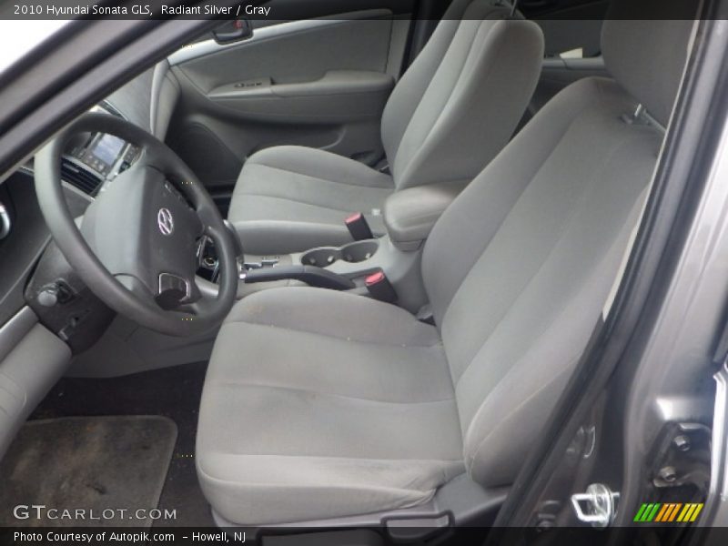 Radiant Silver / Gray 2010 Hyundai Sonata GLS