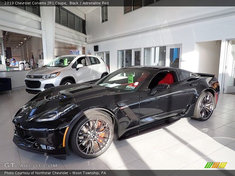 Black / Adrenaline Red 2019 Chevrolet Corvette ZR1 Coupe