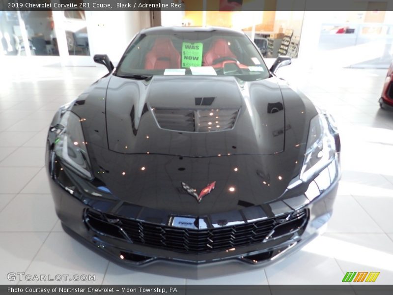 Black / Adrenaline Red 2019 Chevrolet Corvette ZR1 Coupe