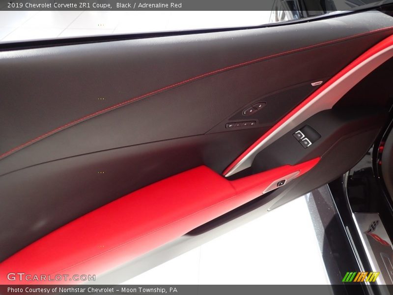 Black / Adrenaline Red 2019 Chevrolet Corvette ZR1 Coupe