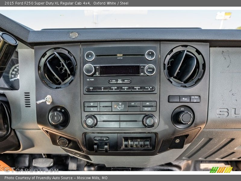 Oxford White / Steel 2015 Ford F250 Super Duty XL Regular Cab 4x4