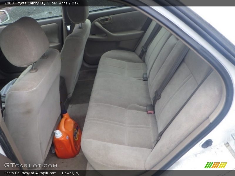 Super White / Oak 2000 Toyota Camry CE