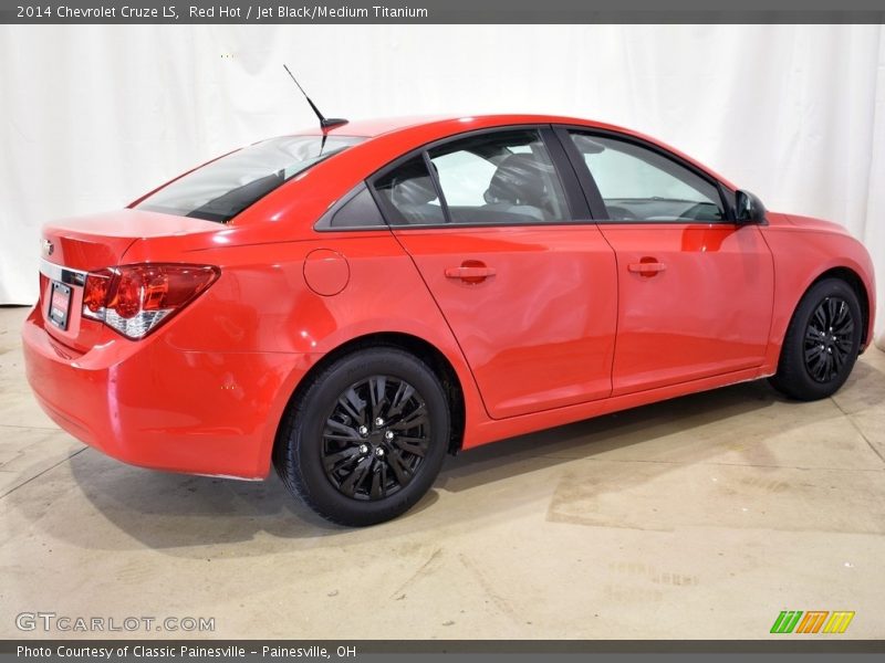 Red Hot / Jet Black/Medium Titanium 2014 Chevrolet Cruze LS