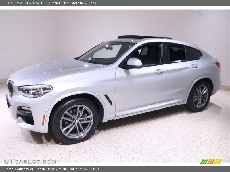 Glacier Silver Metallic / Black 2019 BMW X4 xDrive30i