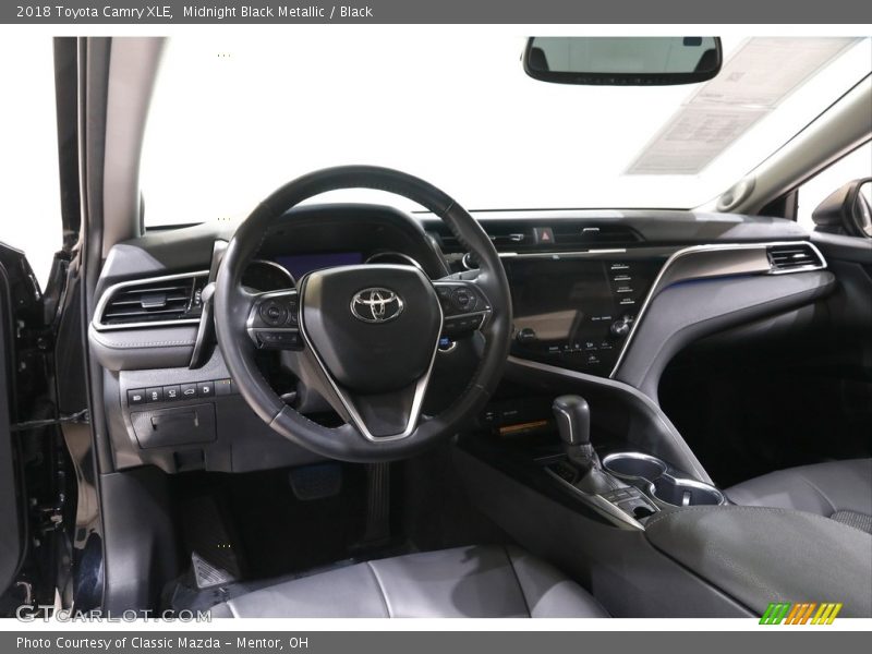 Midnight Black Metallic / Black 2018 Toyota Camry XLE