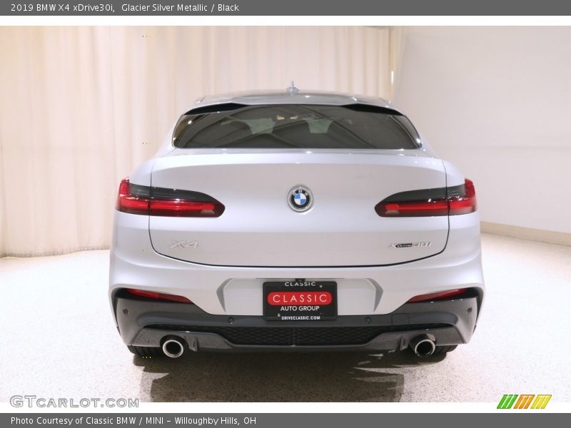 Glacier Silver Metallic / Black 2019 BMW X4 xDrive30i