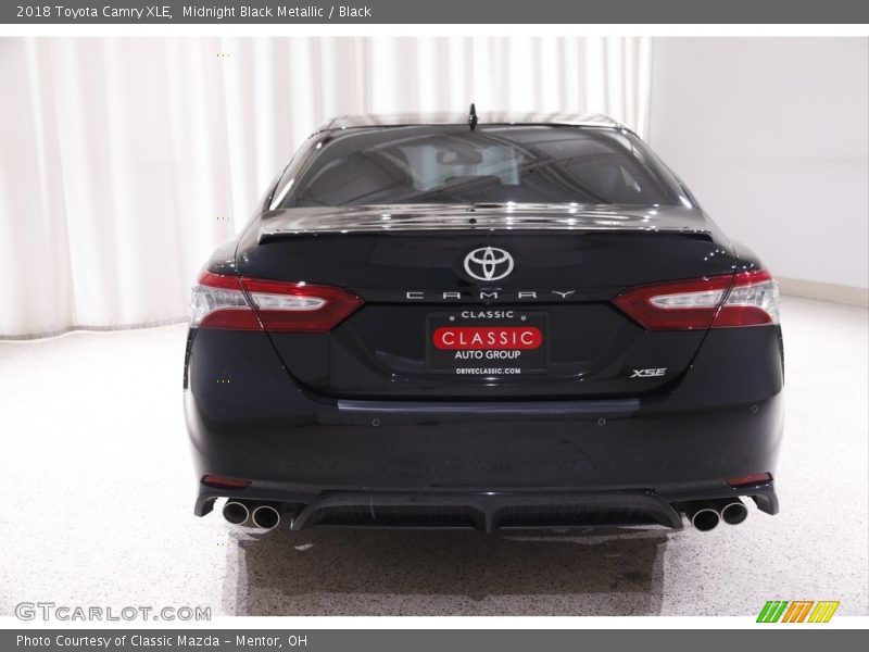 Midnight Black Metallic / Black 2018 Toyota Camry XLE