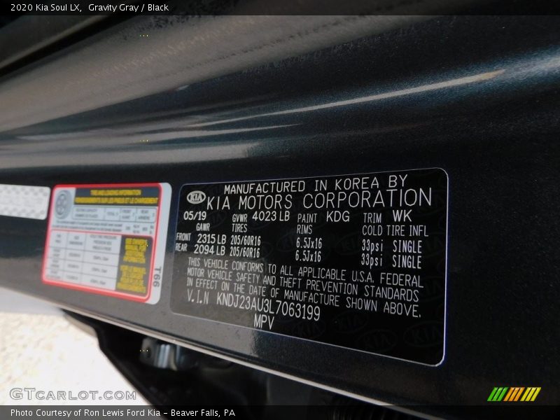 Gravity Gray / Black 2020 Kia Soul LX