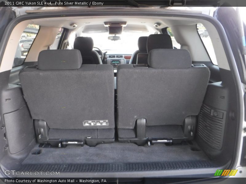 Pure Silver Metallic / Ebony 2011 GMC Yukon SLE 4x4