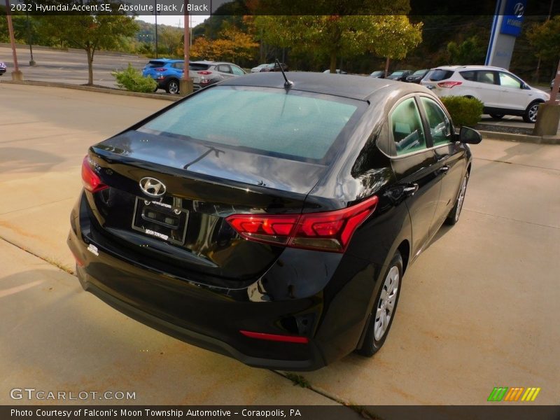 Absolute Black / Black 2022 Hyundai Accent SE