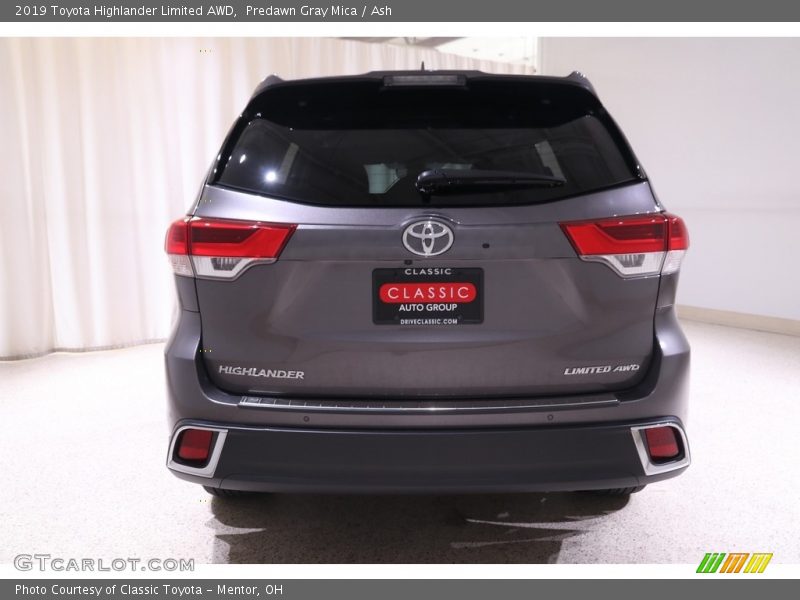 Predawn Gray Mica / Ash 2019 Toyota Highlander Limited AWD
