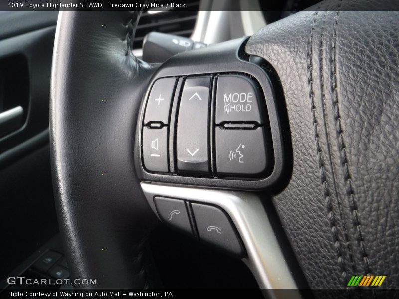 Predawn Gray Mica / Black 2019 Toyota Highlander SE AWD