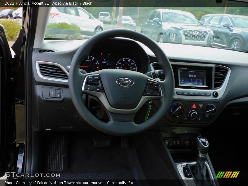 Absolute Black / Black 2022 Hyundai Accent SE