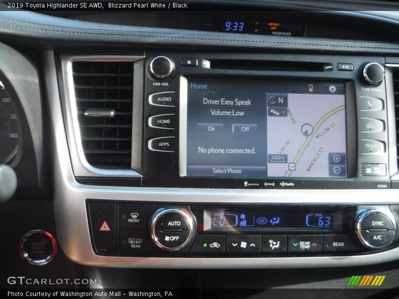 Blizzard Pearl White / Black 2019 Toyota Highlander SE AWD