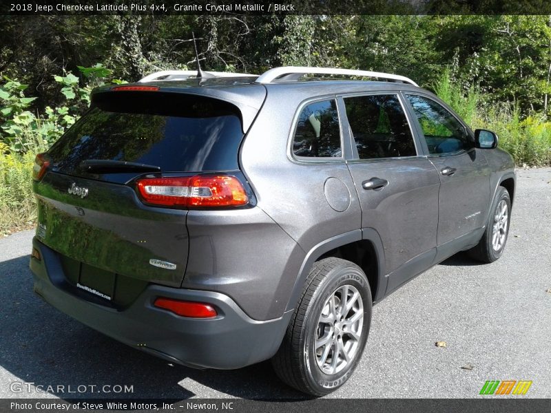 Granite Crystal Metallic / Black 2018 Jeep Cherokee Latitude Plus 4x4