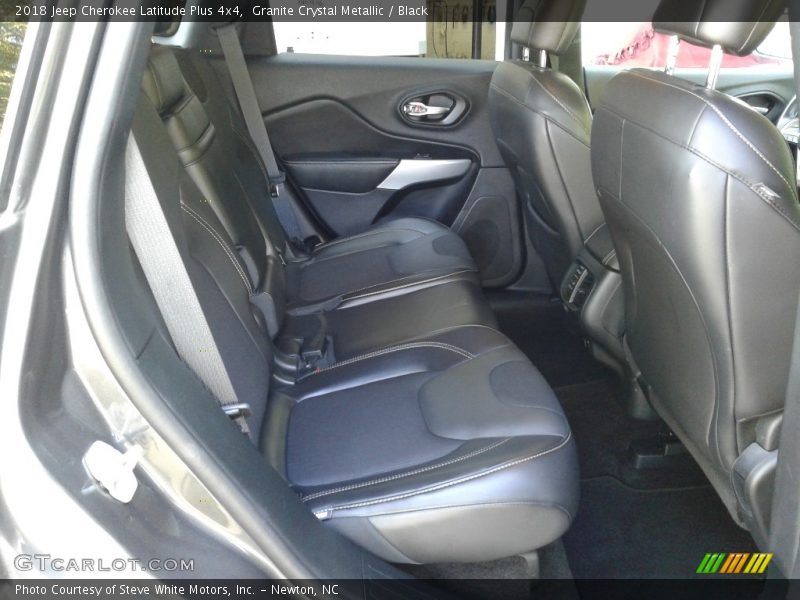 Granite Crystal Metallic / Black 2018 Jeep Cherokee Latitude Plus 4x4