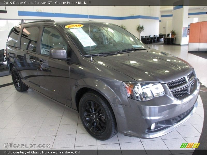Granite Pearl / Black 2019 Dodge Grand Caravan GT