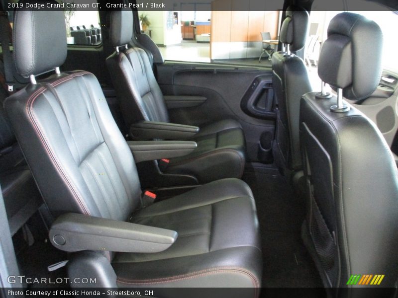 Granite Pearl / Black 2019 Dodge Grand Caravan GT