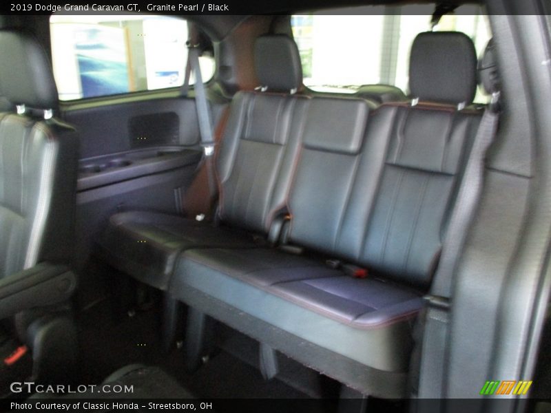 Granite Pearl / Black 2019 Dodge Grand Caravan GT