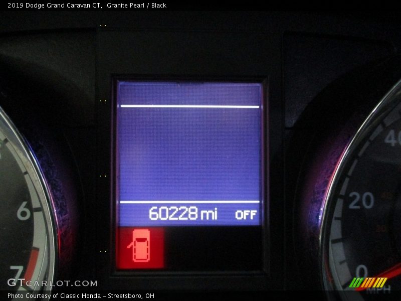 Granite Pearl / Black 2019 Dodge Grand Caravan GT