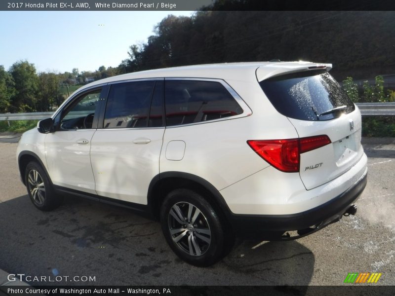 White Diamond Pearl / Beige 2017 Honda Pilot EX-L AWD