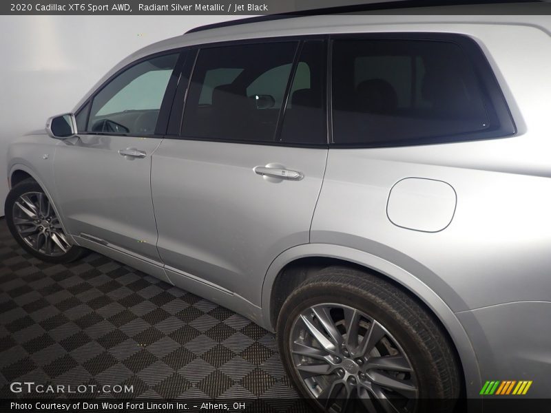 Radiant Silver Metallic / Jet Black 2020 Cadillac XT6 Sport AWD