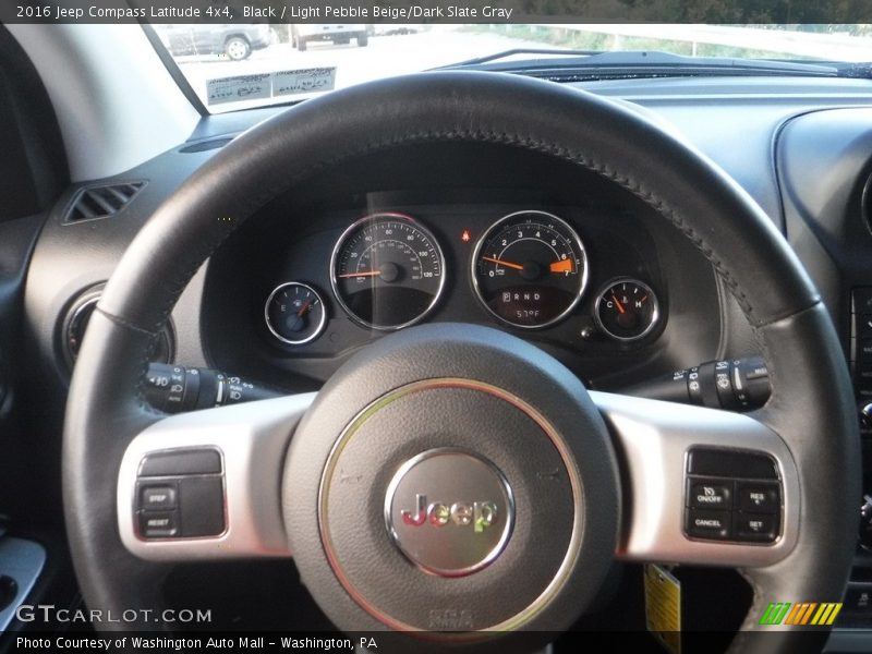 Black / Light Pebble Beige/Dark Slate Gray 2016 Jeep Compass Latitude 4x4