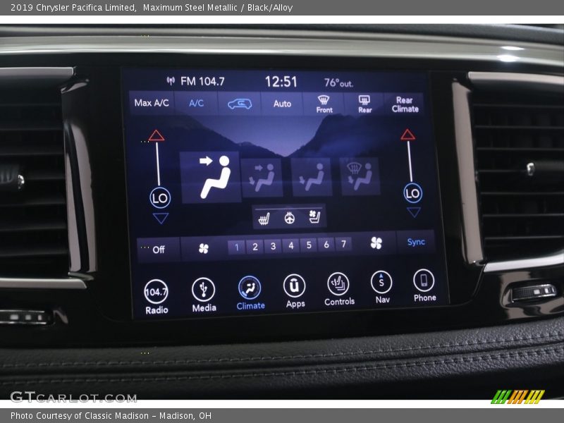 Maximum Steel Metallic / Black/Alloy 2019 Chrysler Pacifica Limited