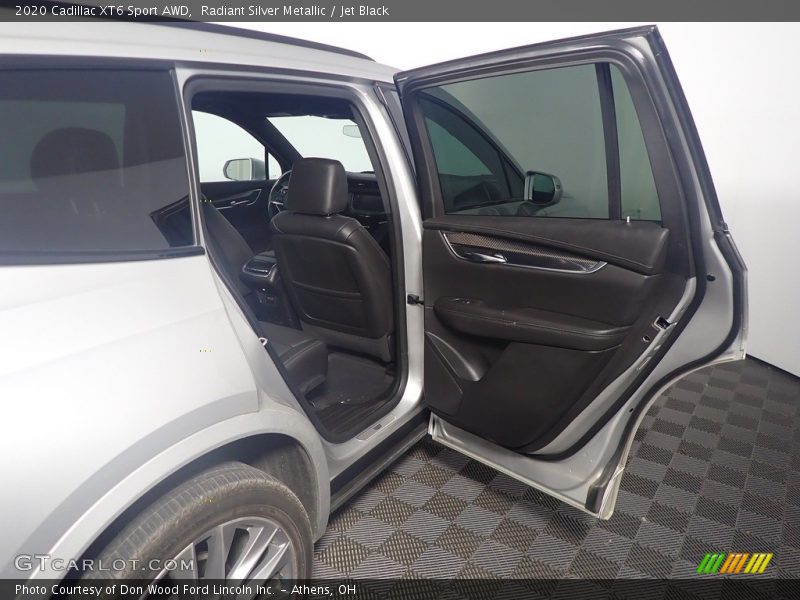 Radiant Silver Metallic / Jet Black 2020 Cadillac XT6 Sport AWD