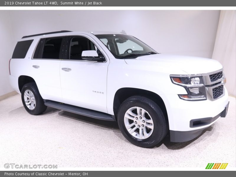 Summit White / Jet Black 2019 Chevrolet Tahoe LT 4WD