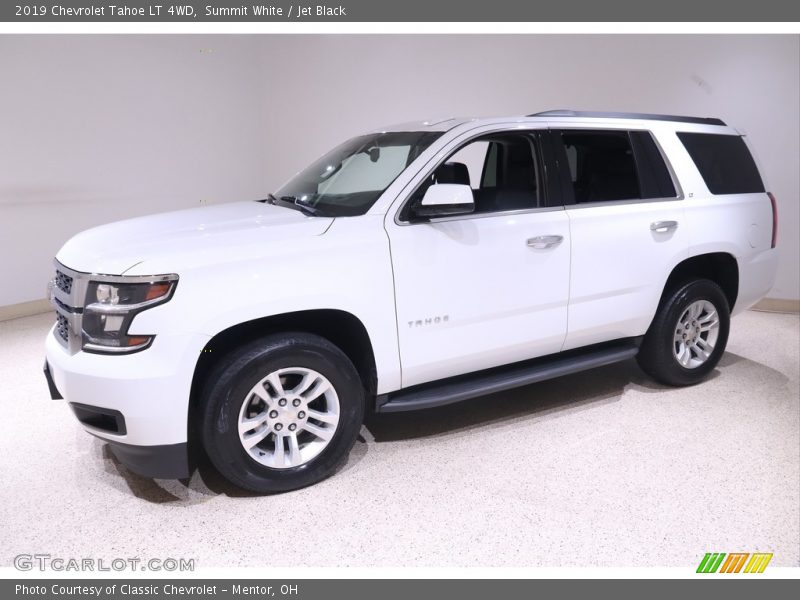 Summit White / Jet Black 2019 Chevrolet Tahoe LT 4WD