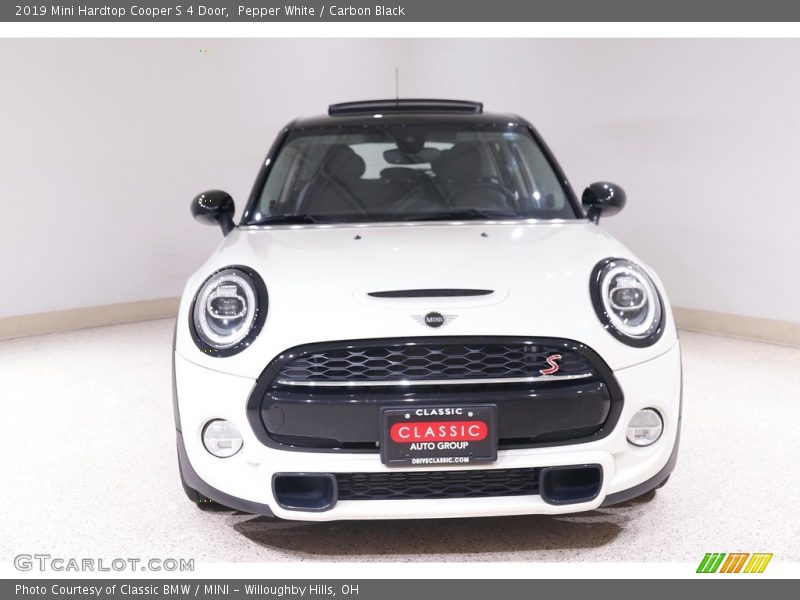 Pepper White / Carbon Black 2019 Mini Hardtop Cooper S 4 Door