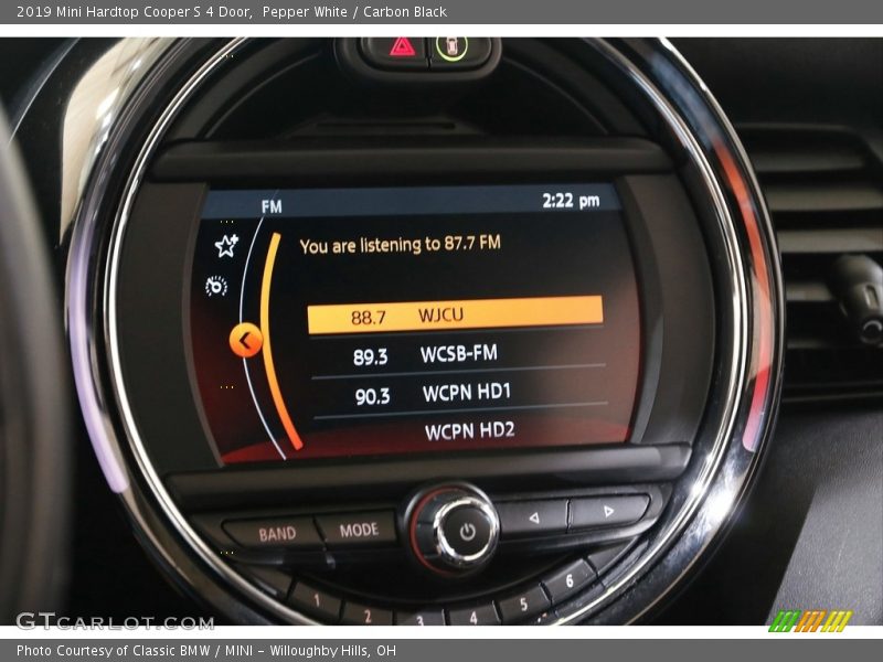 Pepper White / Carbon Black 2019 Mini Hardtop Cooper S 4 Door