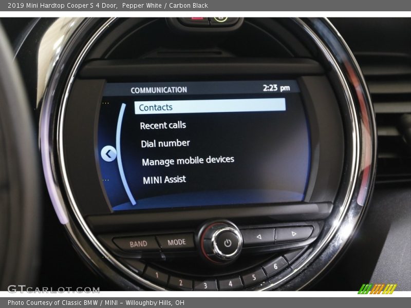 Pepper White / Carbon Black 2019 Mini Hardtop Cooper S 4 Door